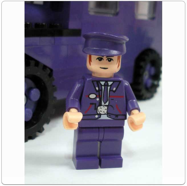 LEGO® Set 4755 – Knight Bus