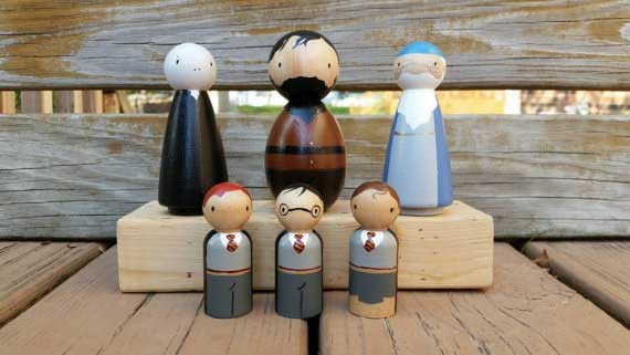 Collection of peg dolls based on Harry Potter characters