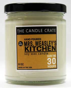Candle inspired by Mrs. Weasley's kitchen