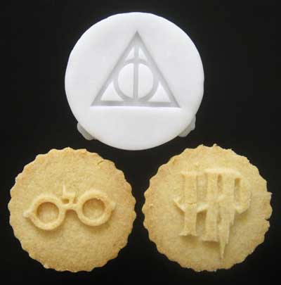 Cookie cutters inspired by Harry Potter