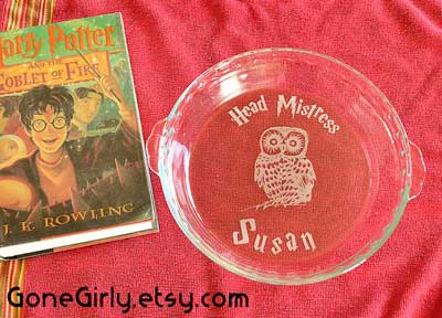 Pie pan inspired by Harry Potter