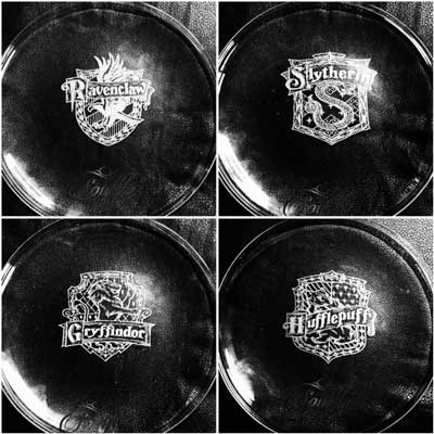 Plates inspired by Harry Potter