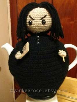 Tea cozy inspired by Professor Snape