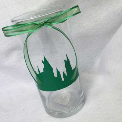 Vase inspired by the Hogwarts castle