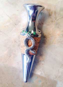 Wine stopper inspired by Slytherin