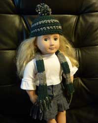 Knitted Slytherin scarf and hat