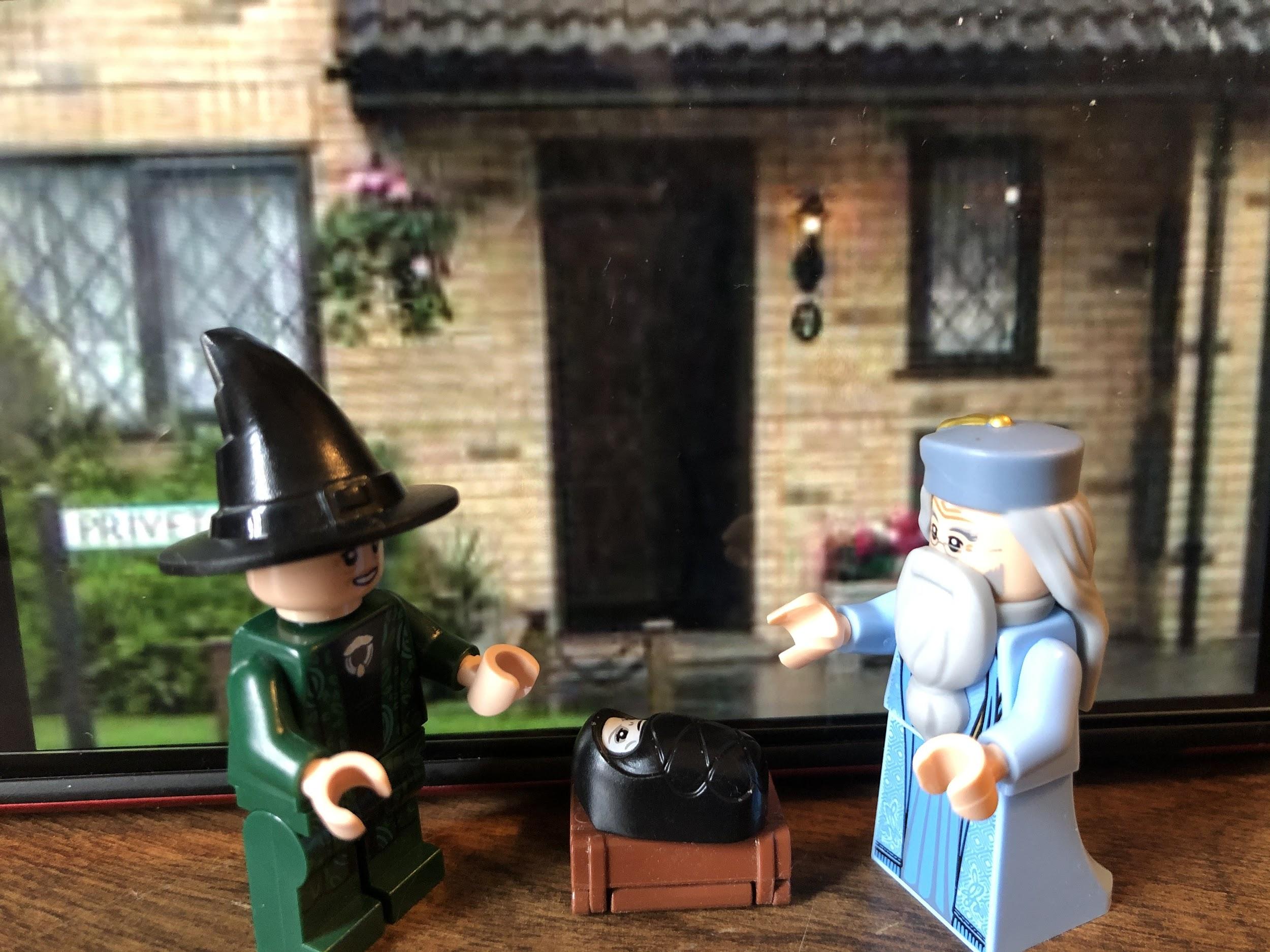 Baby Harry Left At The Dursley Home