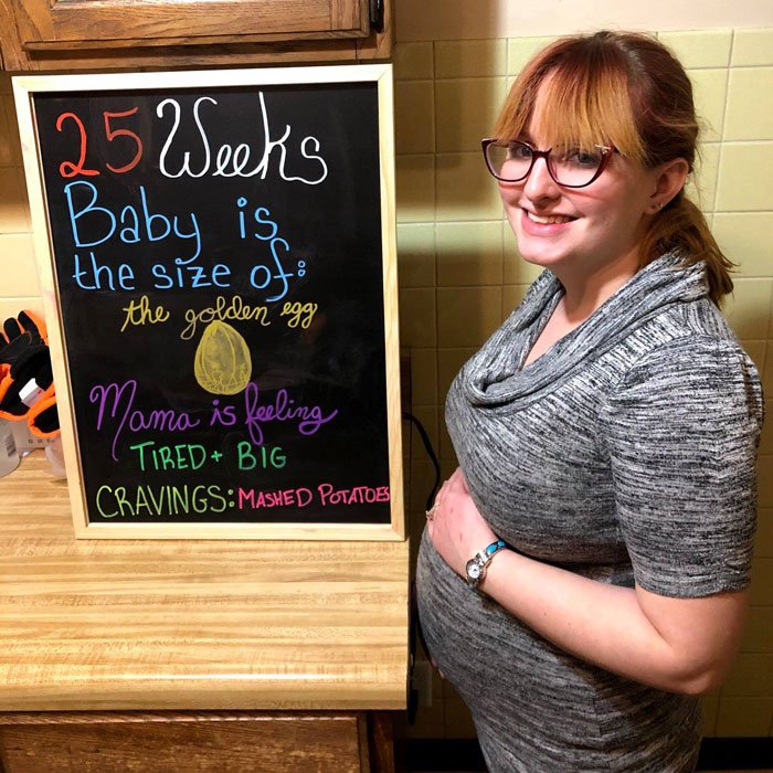Laura during her 25th week of pregnancy